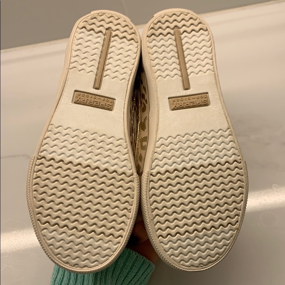 Sperry Topsiders - Picture 2 of 4